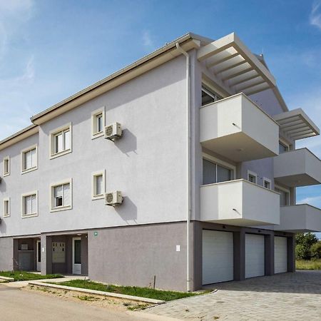 Lana Luxe Apartment Pula Ngoại thất bức ảnh