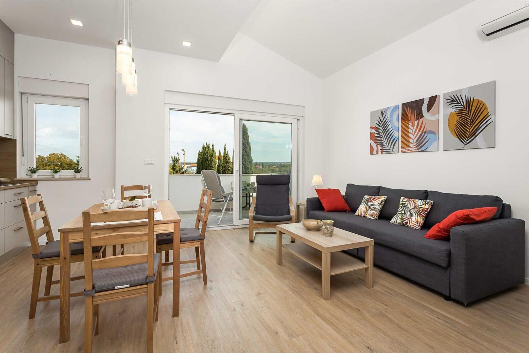 Lana Luxe Apartment Pula Ngoại thất bức ảnh